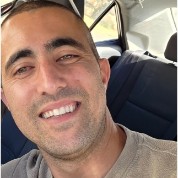 שלמה  אבוקסיס