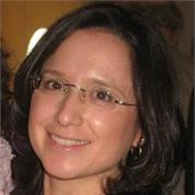 מגלי  טרומפר-מידב - נשית