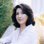 אנג'לה  אברמוב