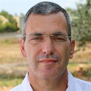 אופיר הררי  נדל"ן יוון
