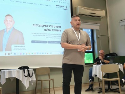 מפגש פרונטלי עם אלכסנדר יאנוס - ביטוח | תכנון פנסיוני - 15.9.2026 - תמונה 5