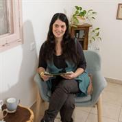 מטפלת ברפואה סינית