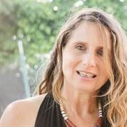 דלית פרידמן  NLP MASTERו , דמיןן מודרך ופיתוח קול