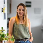 מעיין רונן מעצבת פנים