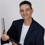 אסטרטג לצמיחת עסקים מבוססי ידע