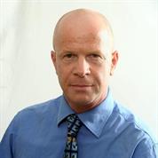 אורי בן ארי עורך דין