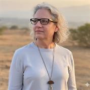 ד"ר ברכה עפרוני- פיתוח עסקי וניהולי
