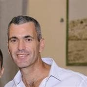תכלת נדלן - אנגליה