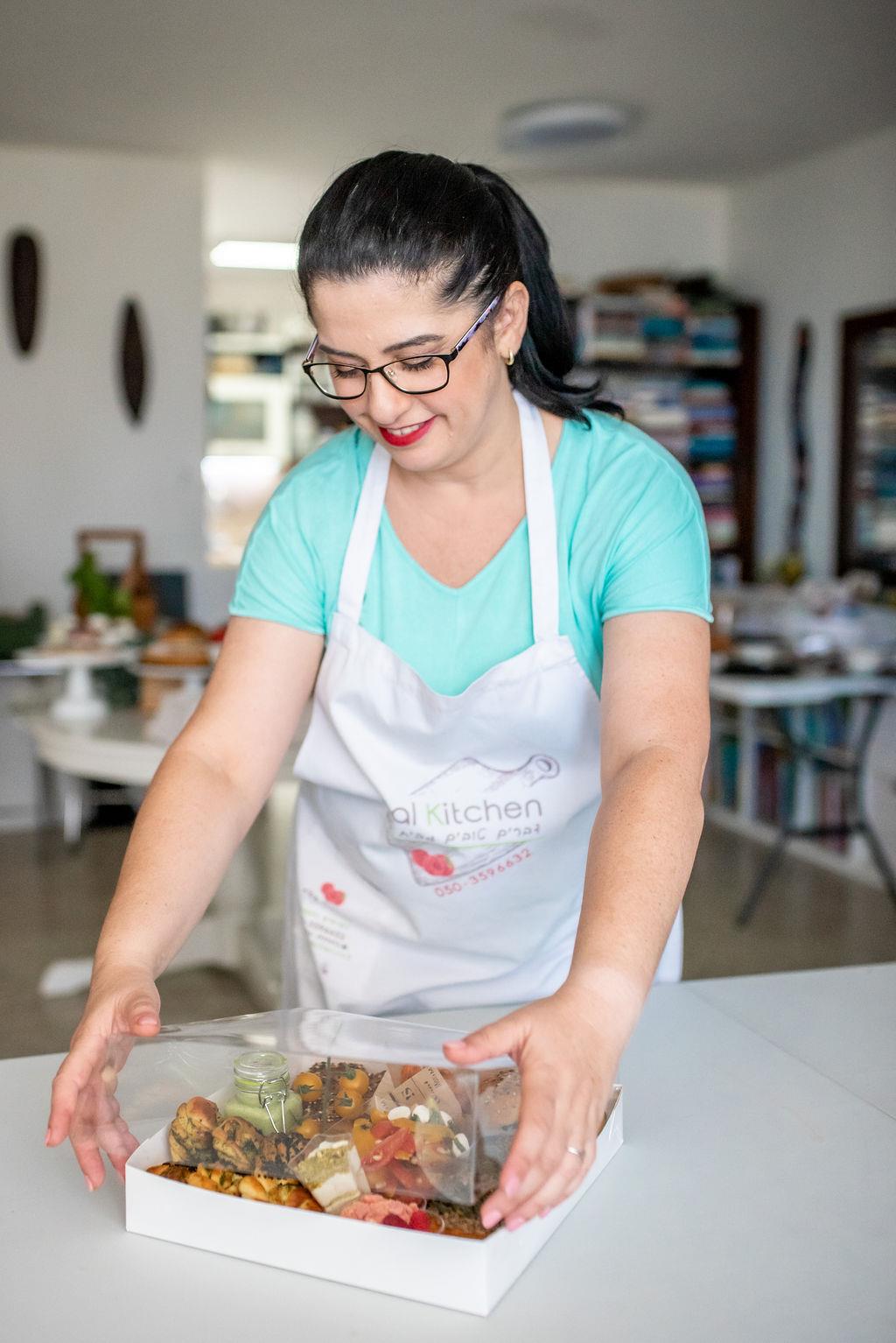 מגשי כיבוד