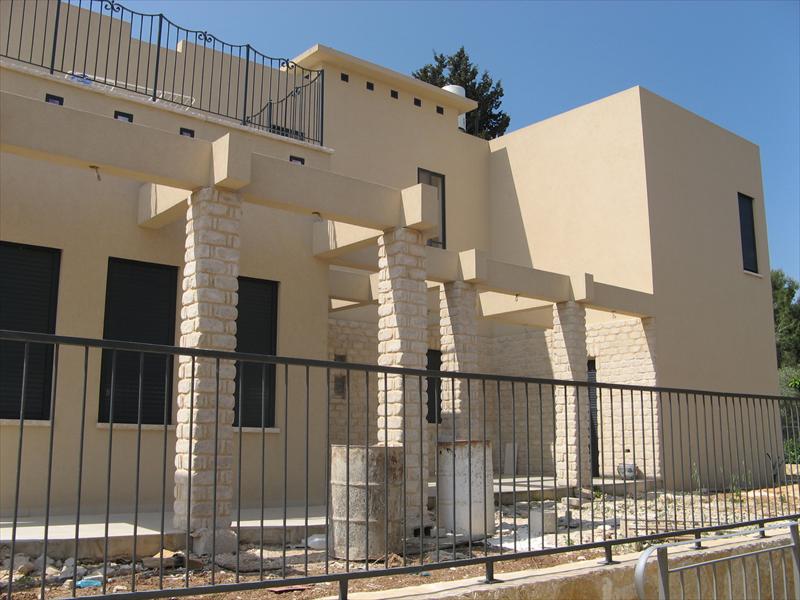 זכרון יעקב - גבעת עדן