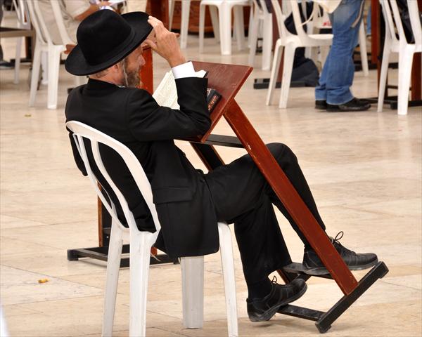 עושים חיים בכותל