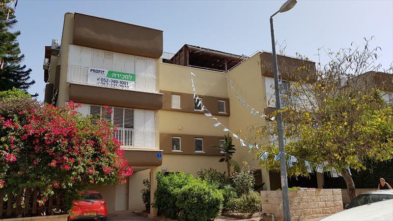 נמכר דופלקס 6 חדרים יפהפה ב פייס 7 ראשון לציון