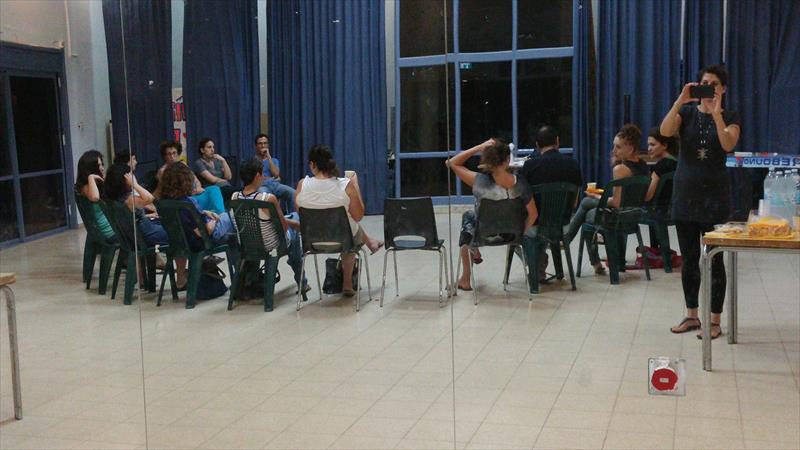 הרצאה ביישוב שושנת העמקים 15/7/15 "על הורות, העץ הנדיב ומה שביניהם"