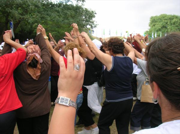 נשים בונות גשר נובמבר 2007