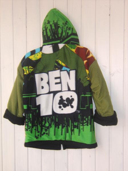 מעיל פליז BEN10