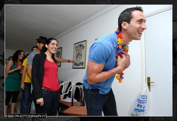 סדנת צחוק חופש ושחרור - צילם שרון זילברצויג