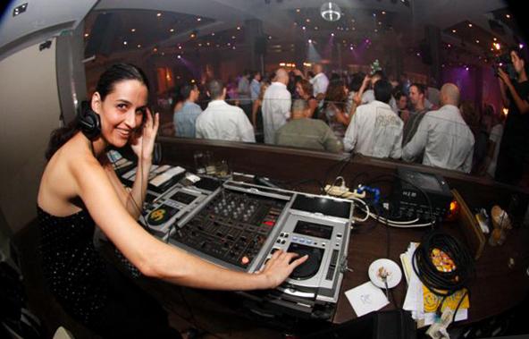 dj אפרת