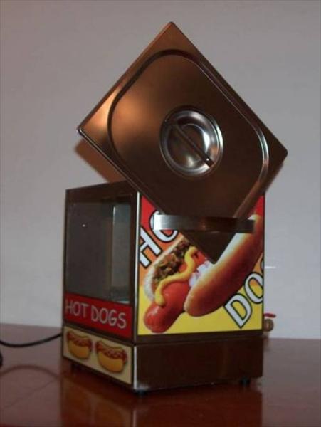 נקניקיות