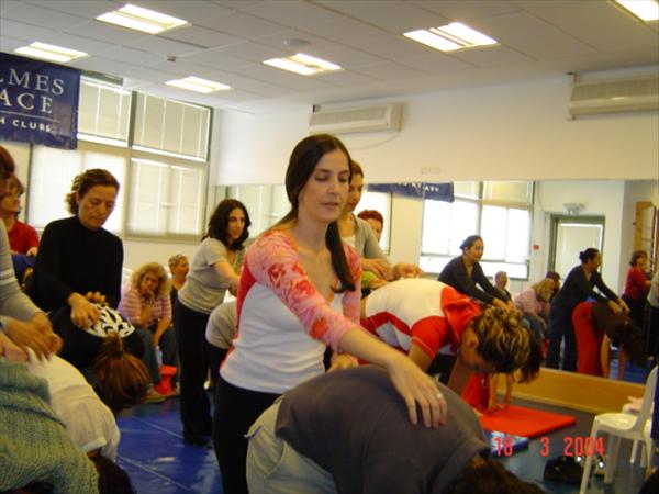 חוג שיאצו בביה"ס