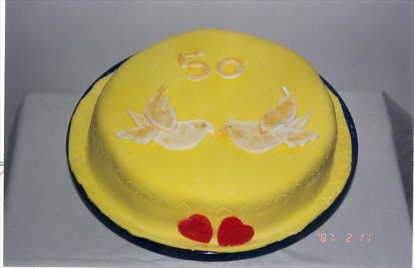 עוגה לרגל 50 שנות נישואים