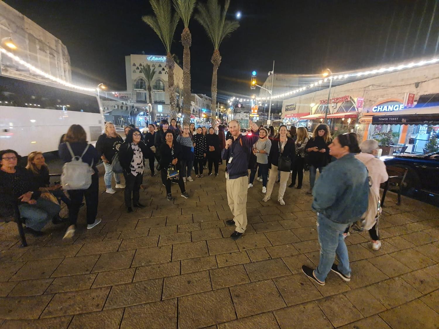סיור בוקר/ערב ביפו: "פה, זה לא תל אביב חביבי"