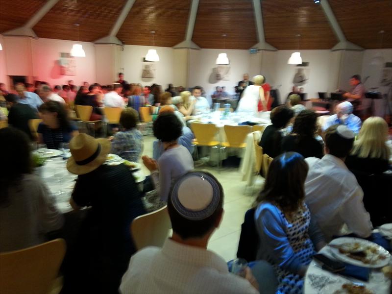 בר המצווה של ירון בבית בלגיה