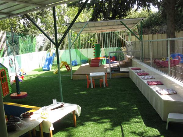 תכנון ופיקוח של שיפוץ חצר פעוטון מילמן בחיפה