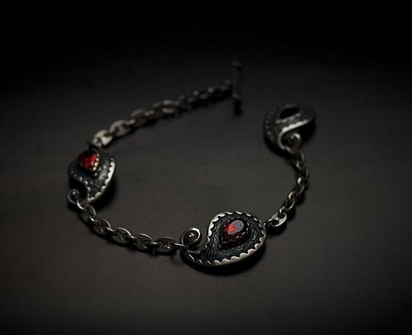 *Paisley* bracelet