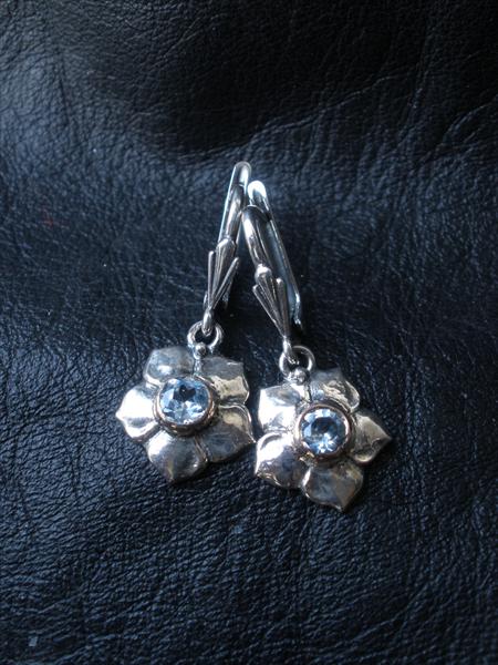 Forget-me-not* earrings