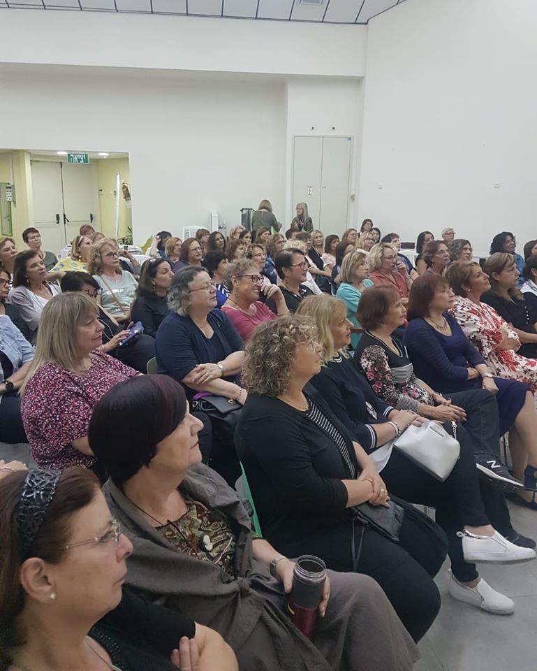 השפעת עולם הסטיילינג והלבוש על החיים שלנו - הרצאה משנה חיים