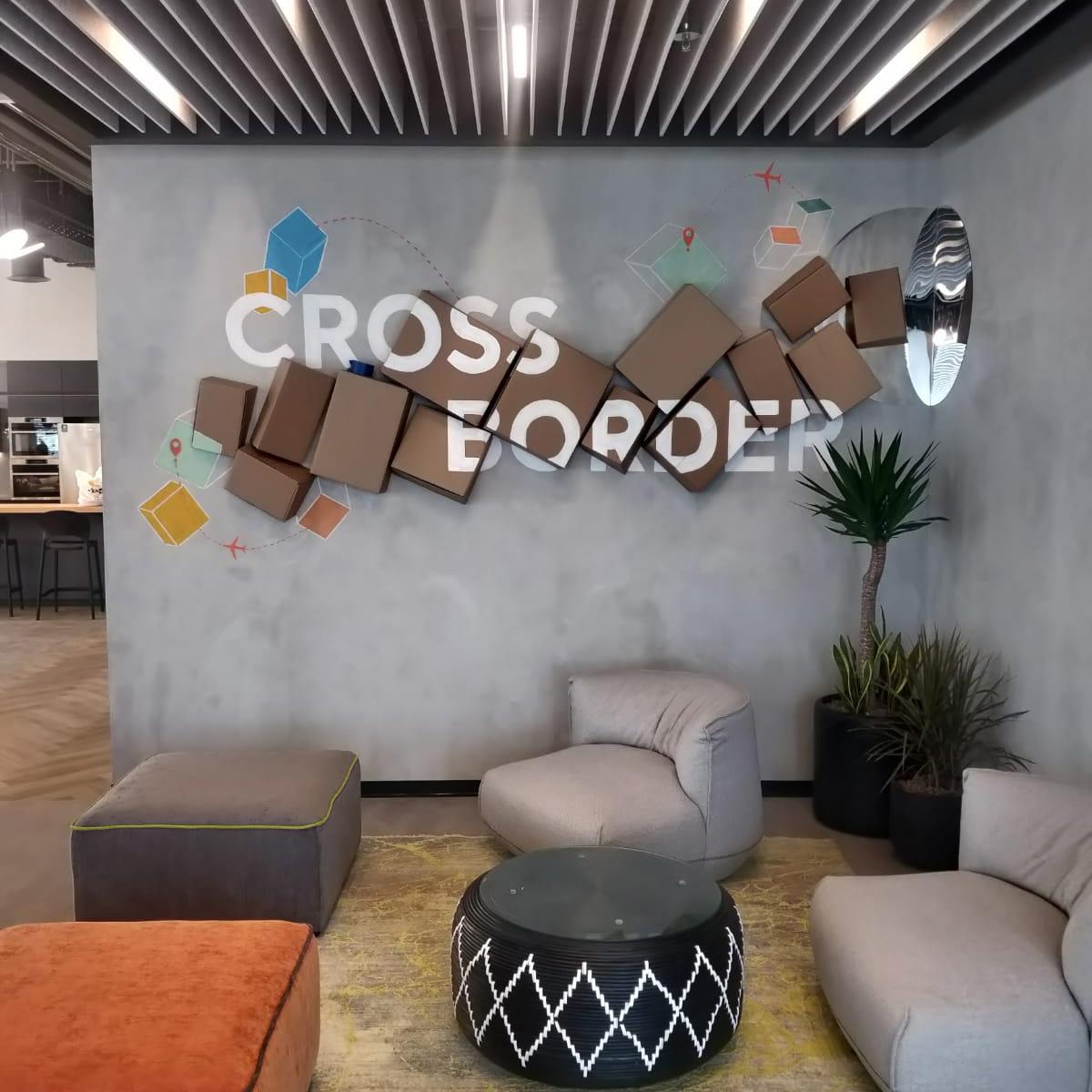 עיצוב קיר כוח