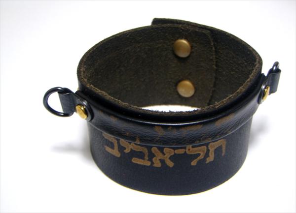 צמיד עור