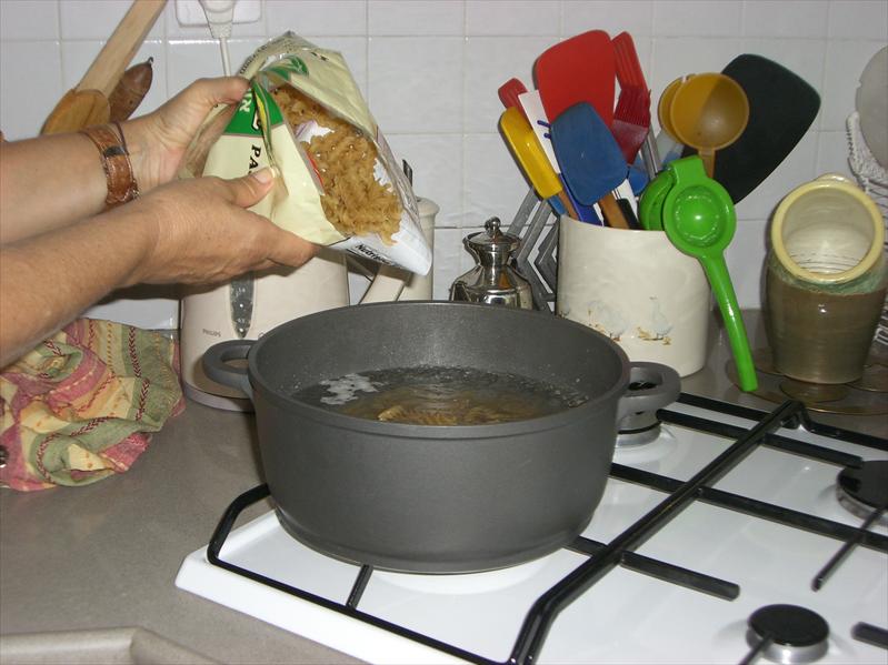 פסטת אורז מלא