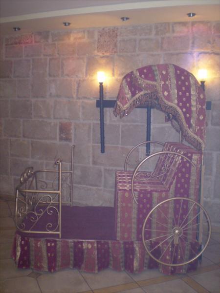 כרכרת הטקס חינה