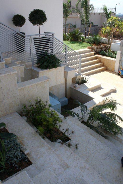 גינה בירחיב