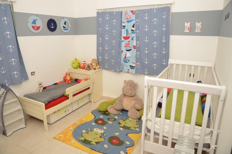 טאצ' אישי בחדר ילדים בבית שכור
