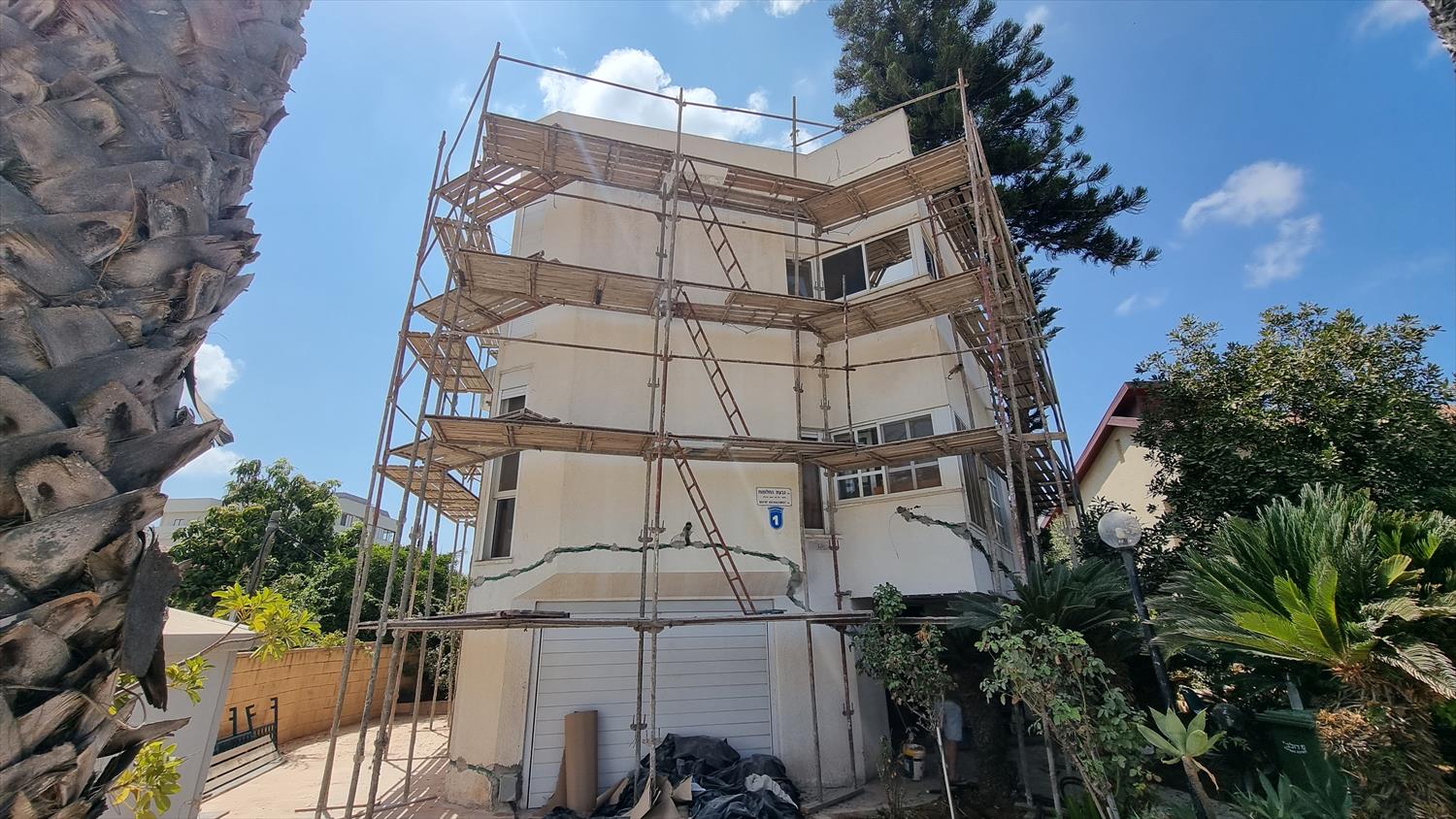 החלפת תשתיות מים בוילה 3 קומות