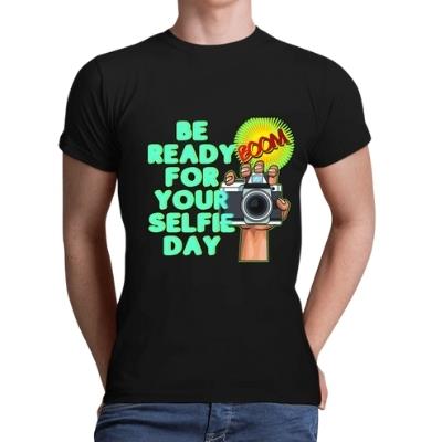 חולצה שחורה לגבר - חולצת Selfie day גברים גבר צווארון עגול