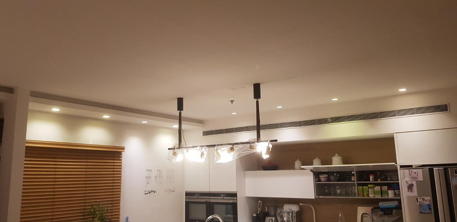 תליית גופי תאורה מעוצבים בתקרה גבס