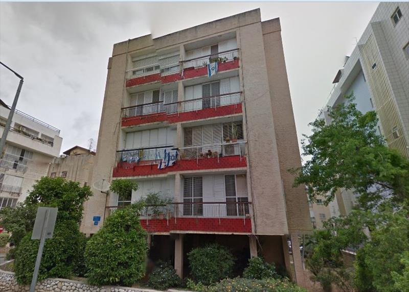 נמכר דופלקס דירת 4 חדרים בחנקין 13 ראשון לציון