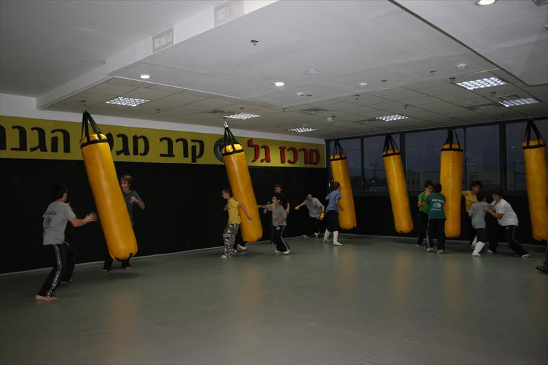 אימונים לילדים בגילאים 7-10