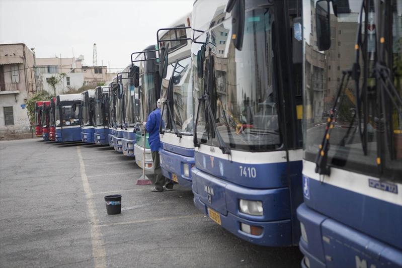 תל אביב עיר בהפסקה