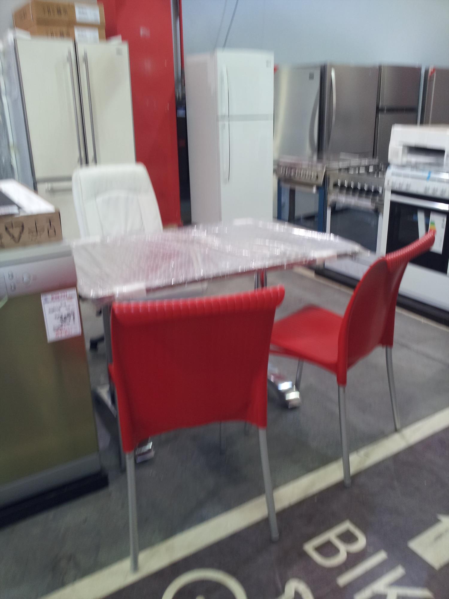 סטיילינג קל בחנות למוצרי חשמל