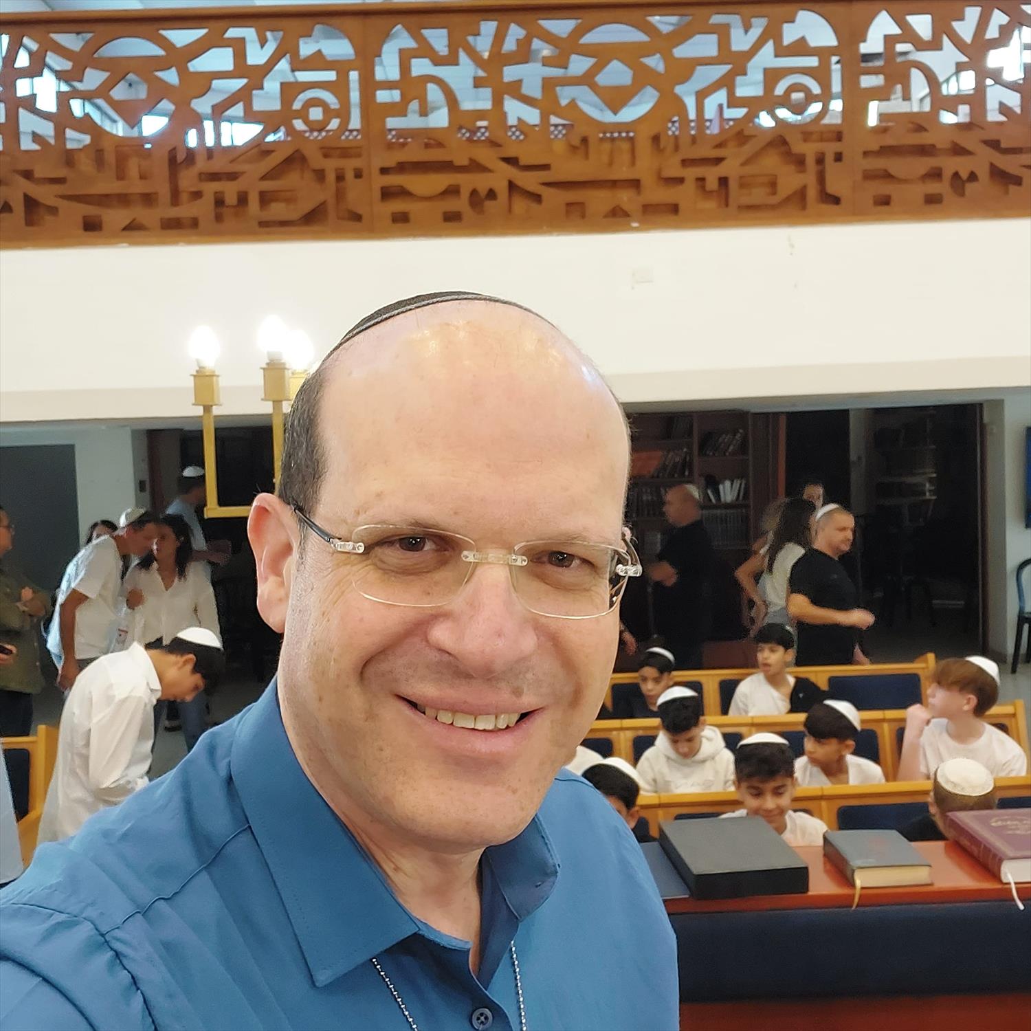 טקס בר מצווה במלחמה