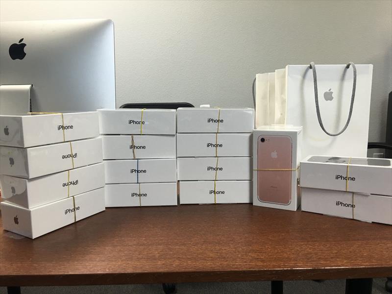 Apple iPhone 7