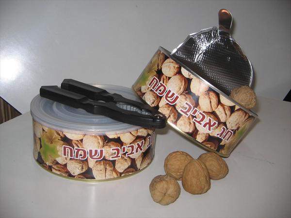 קופסה אישית לפסח עם אגוזים