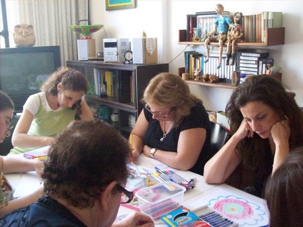 מפגש נטוורקינג התנסות אישית בציור מנדלה