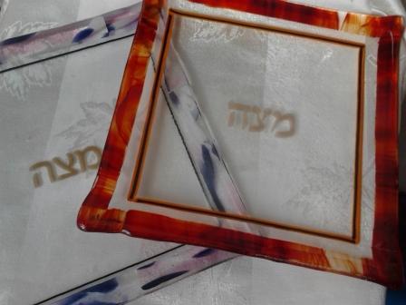 צלחת מצות
