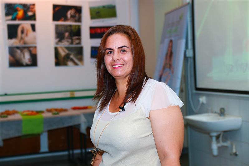 כרטיס להרצאה מילדה אדישה לאשה נחושה