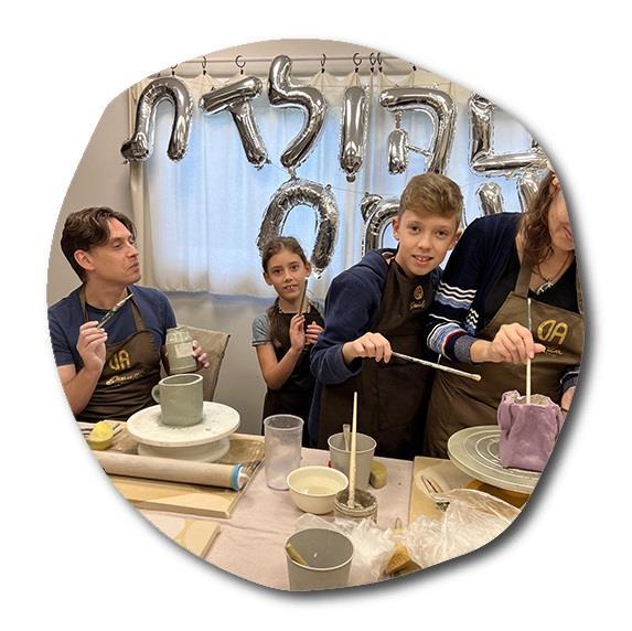 קשר משפחתי